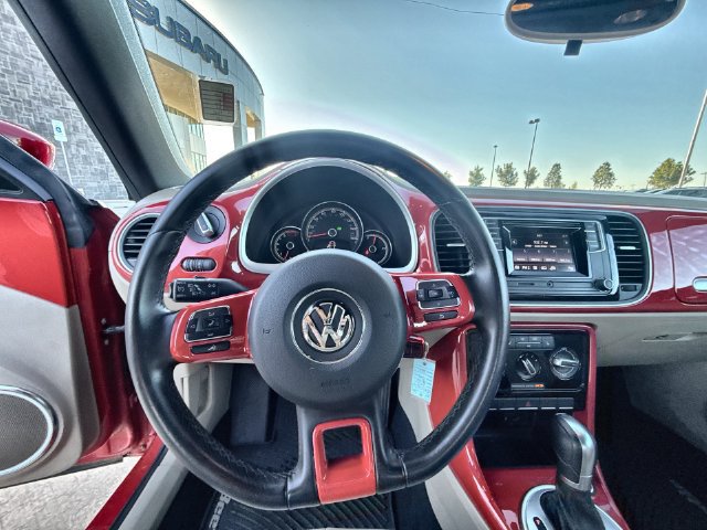 Used 2019 Volkswagen Beetle 2.0T S FWD image 14