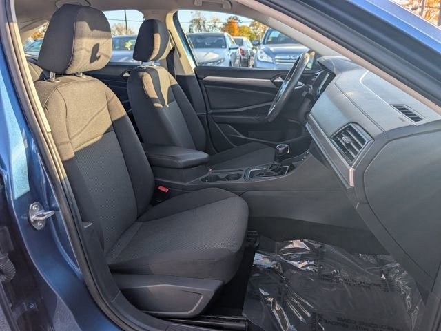 Used 2019 Volkswagen Jetta S image 21