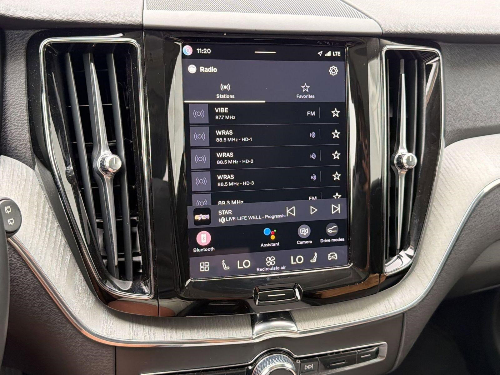 Certified 2025 Volvo XC60 B5 Plus image 23