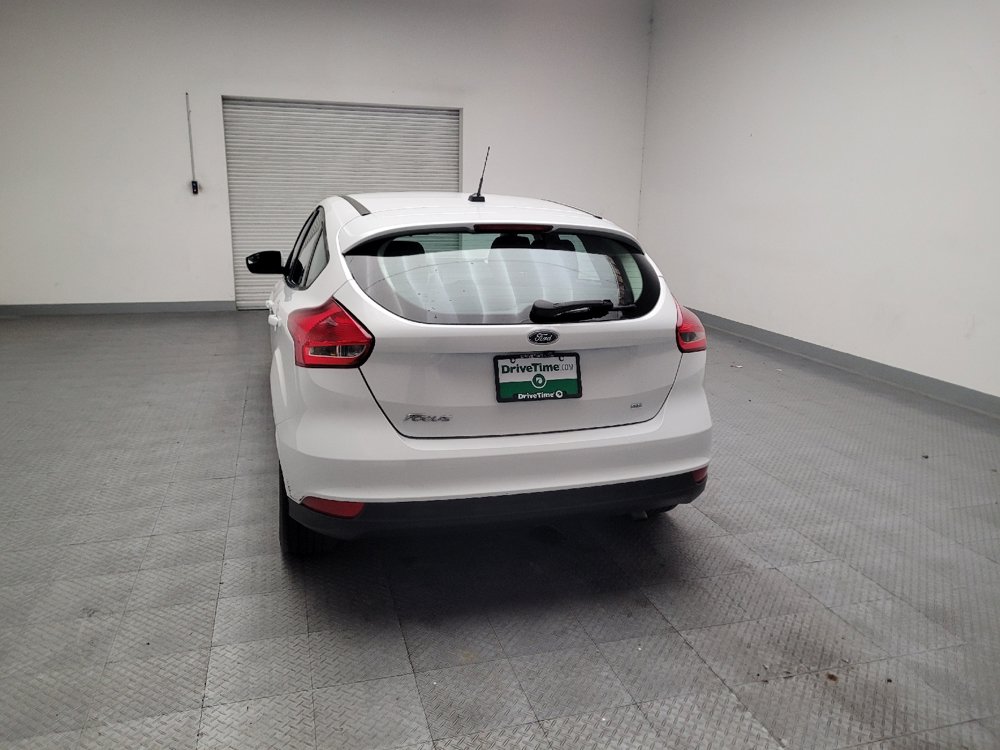 Used 2018 Ford Focus SE FWD image 6