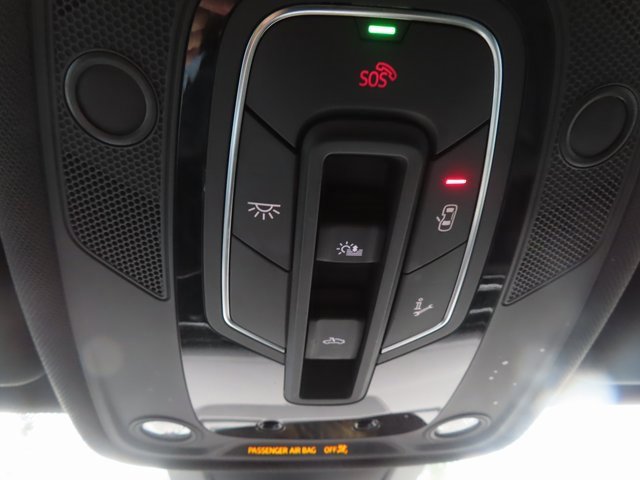 Used 2023 Audi Q8 Premium Plus w/ Premium Plus Package image 34