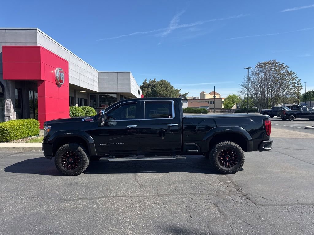 Used 2022 GMC Sierra 2500 Denali w/ Denali Ultimate Package AWD/4WD image 7