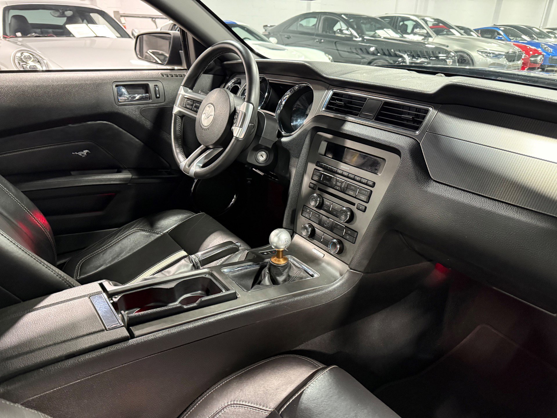 Used 2010 Ford Mustang GT image 37