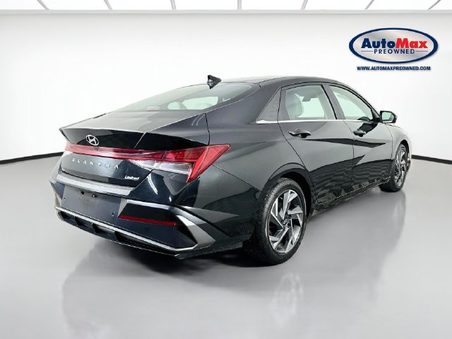 Used 2024 Hyundai Elantra Limited FWD image 2