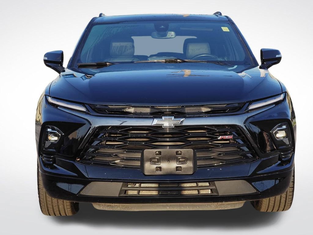 Certified 2023 Chevrolet Blazer RS AWD/4WD image 2