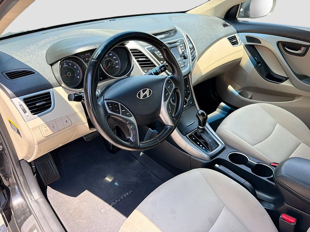 Used 2016 Hyundai Elantra Value Edition FWD image 9