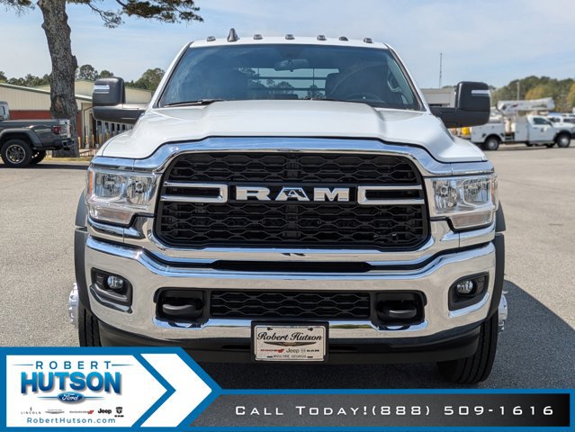 New 2024 RAM 4500 Tradesman w/ Chrome Appearance Group AWD/4WD image 3