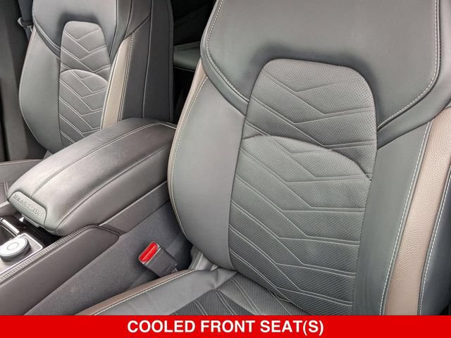 Certified 2023 Nissan Pathfinder Platinum w/ Cargo Package AWD/4WD image 16