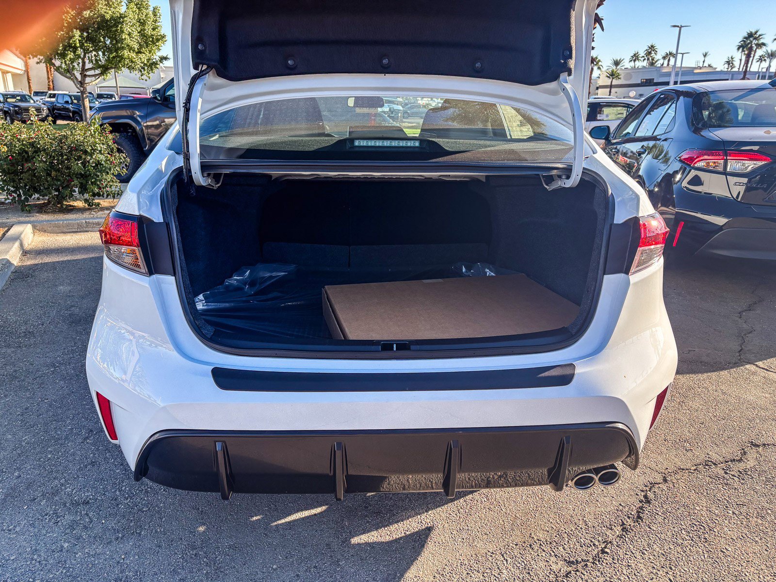 New 2026 Toyota Corolla SE FWD image 13
