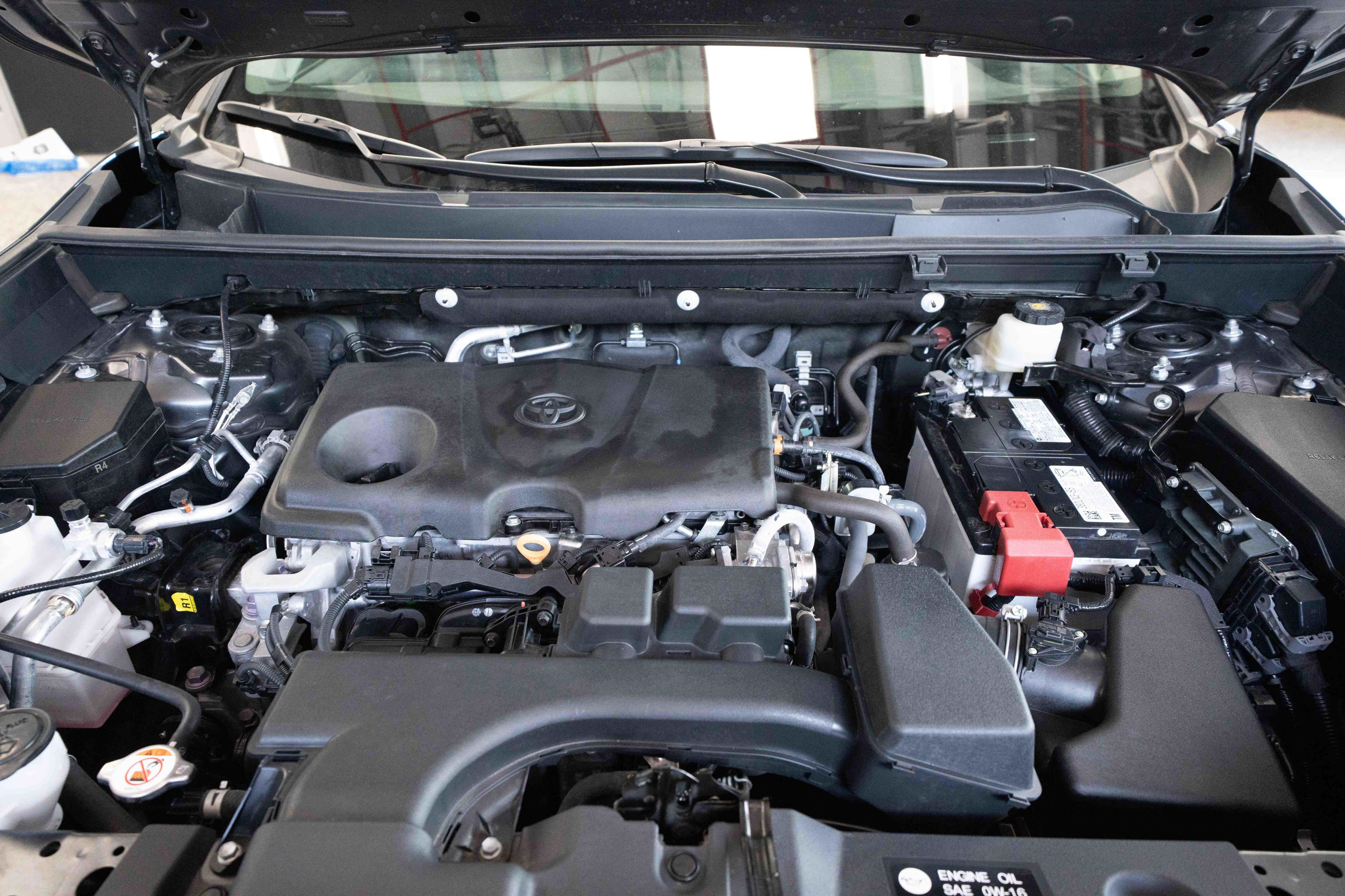 Certified 2023 Toyota RAV4 XLE Premium AWD/4WD image 33