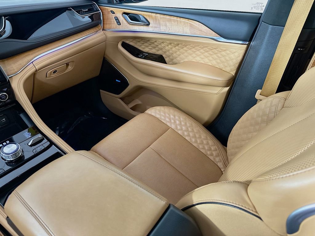 Certified 2025 Jeep Grand Cherokee L Summit image 36