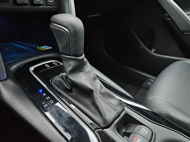 Used 2023 Toyota Corolla Cross XLE w/ Convenience Package FWD image 13