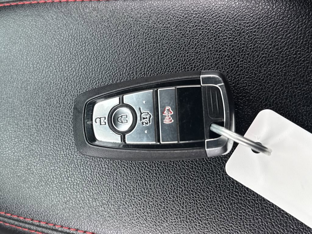 Used 2025 Ford Escape ST-Line AWD/4WD image 29