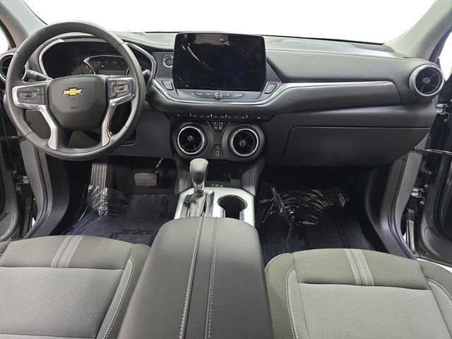 New 2026 Chevrolet Blazer LT w/ Convenience Package AWD/4WD image 11