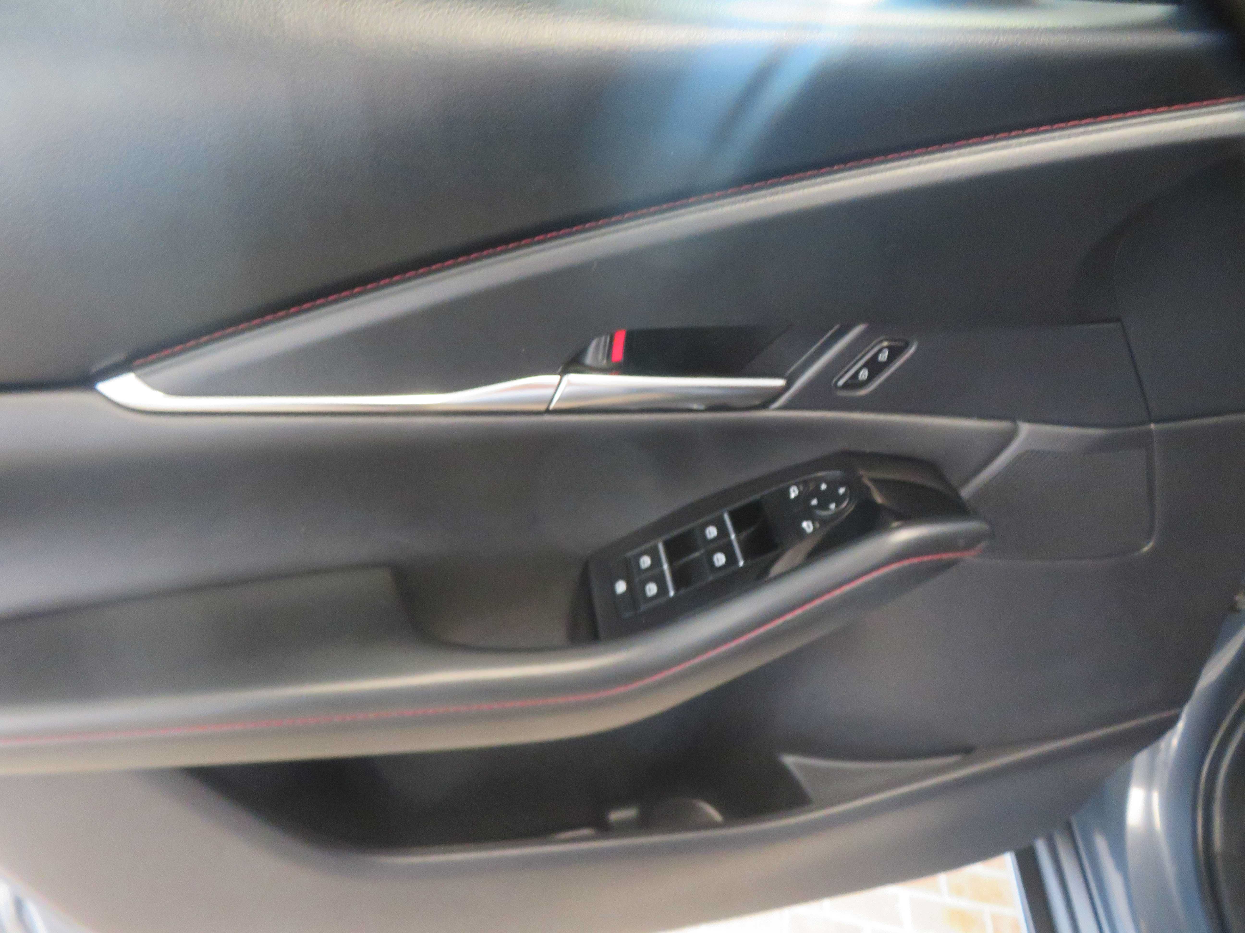 Used 2024 MAZDA CX-30 AWD 2.5 S w/ Preferred Package image 14