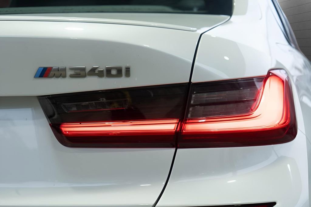 Used 2021 BMW M340i xDrive w/ Premium Package image 4