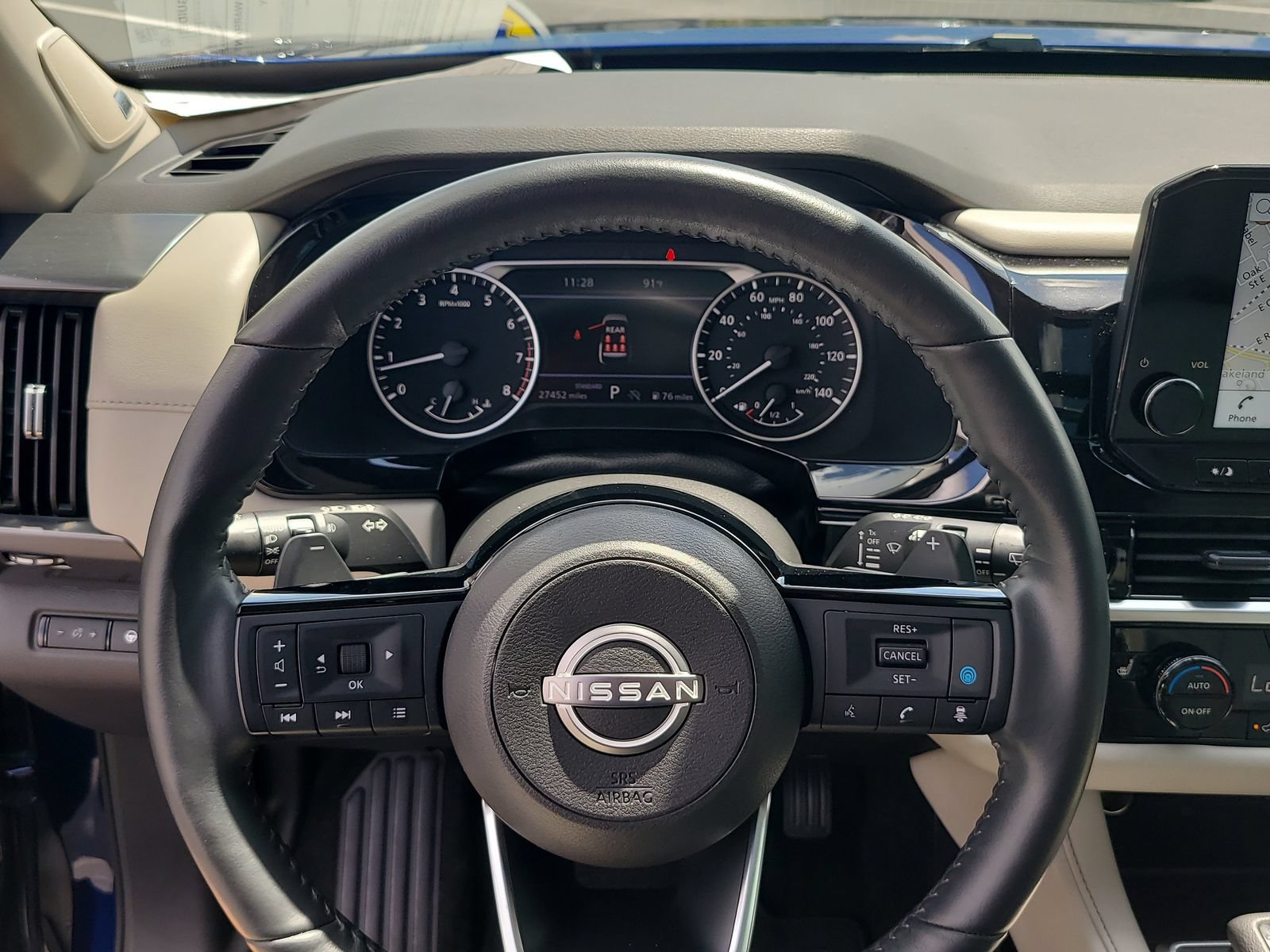 Used 2024 Nissan Pathfinder SL w/ SL Premium Package FWD image 26