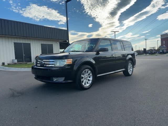 Used 2011 Ford Flex SEL w/ Rapid Spec Order Code FWD image 8