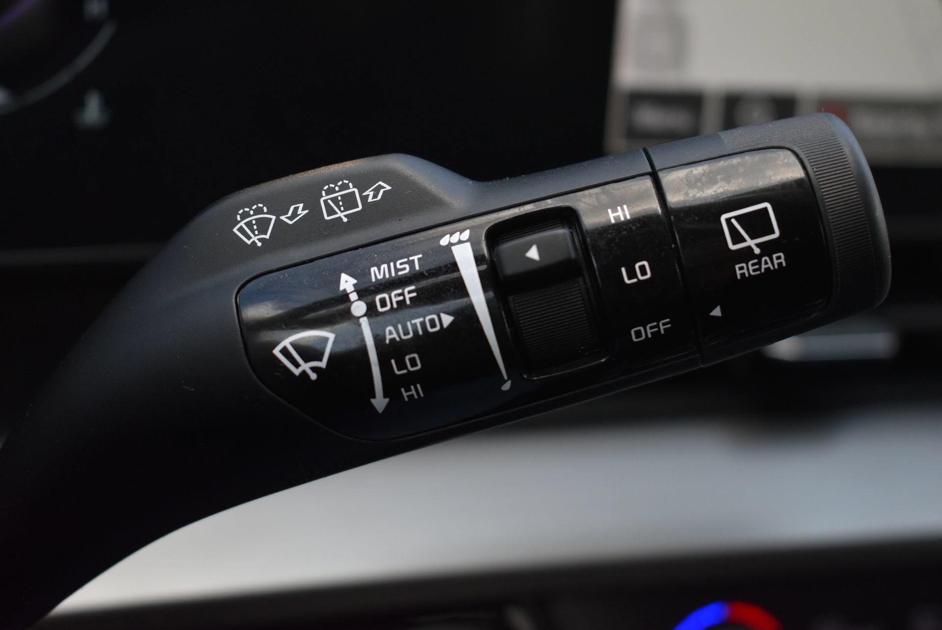 Used 2023 Kia Sportage EX FWD image 21