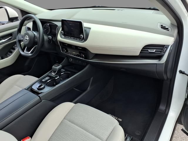 Certified 2023 Nissan Rogue SV AWD/4WD image 13
