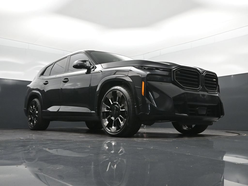 Certified 2023 BMW XM AWD/4WD image 44
