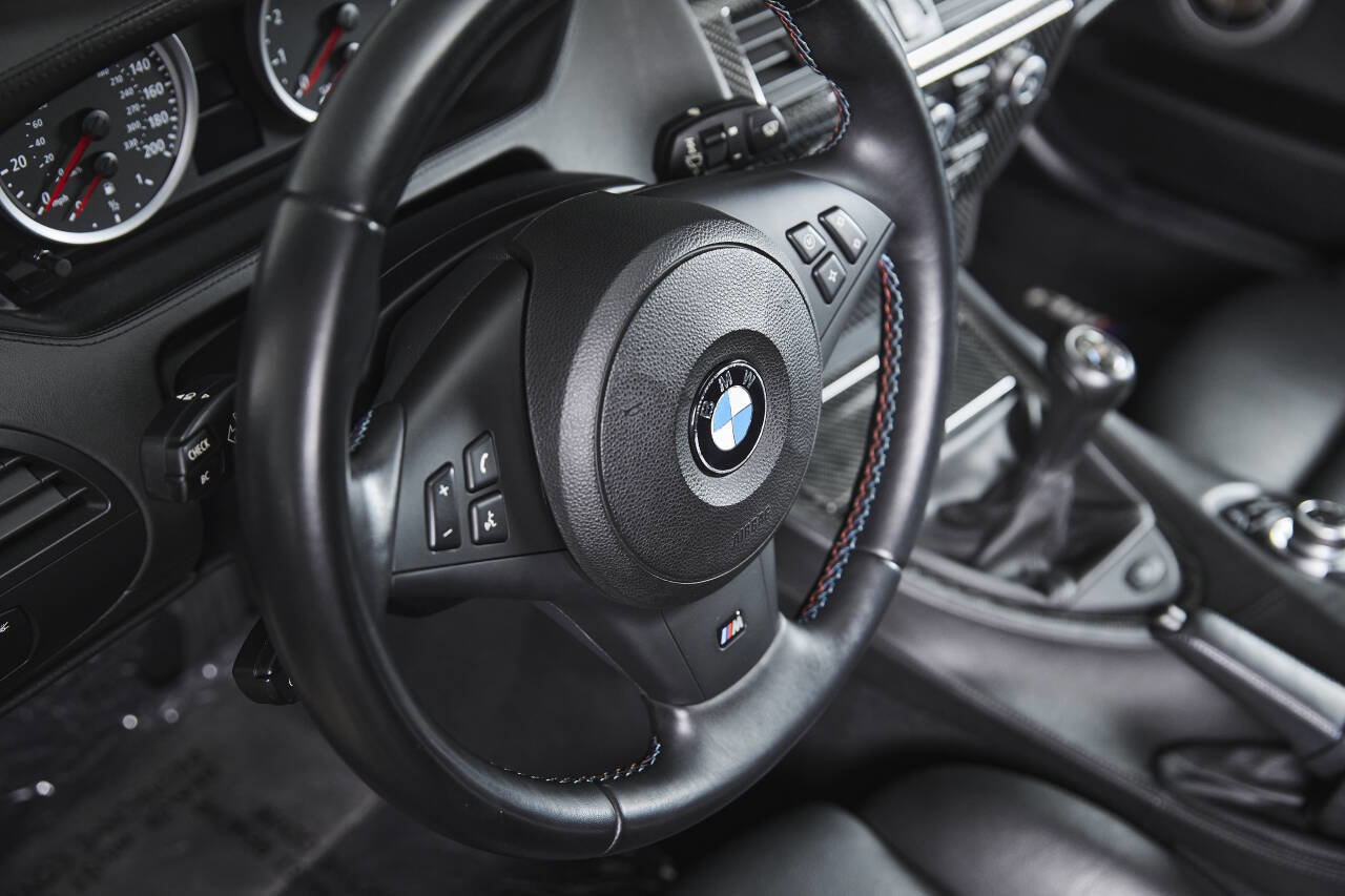 Used 2009 BMW M6 Coupe image 31