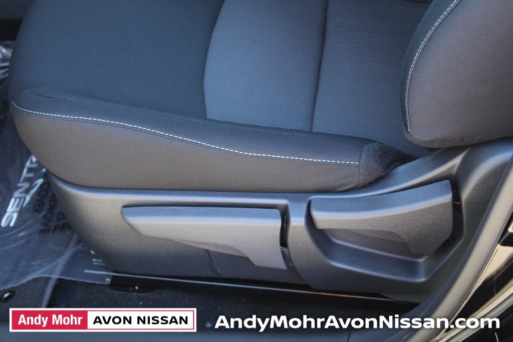 New 2025 Nissan Sentra SV w/ All-Weather Package image 9