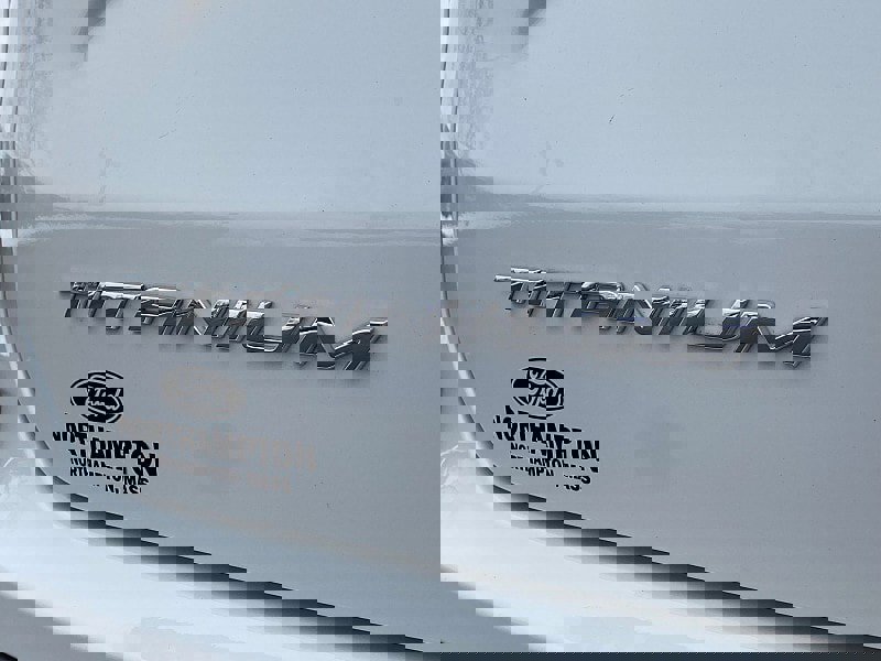 Certified 2022 Ford Edge Titanium w/ Cargo Accessory Package image 10