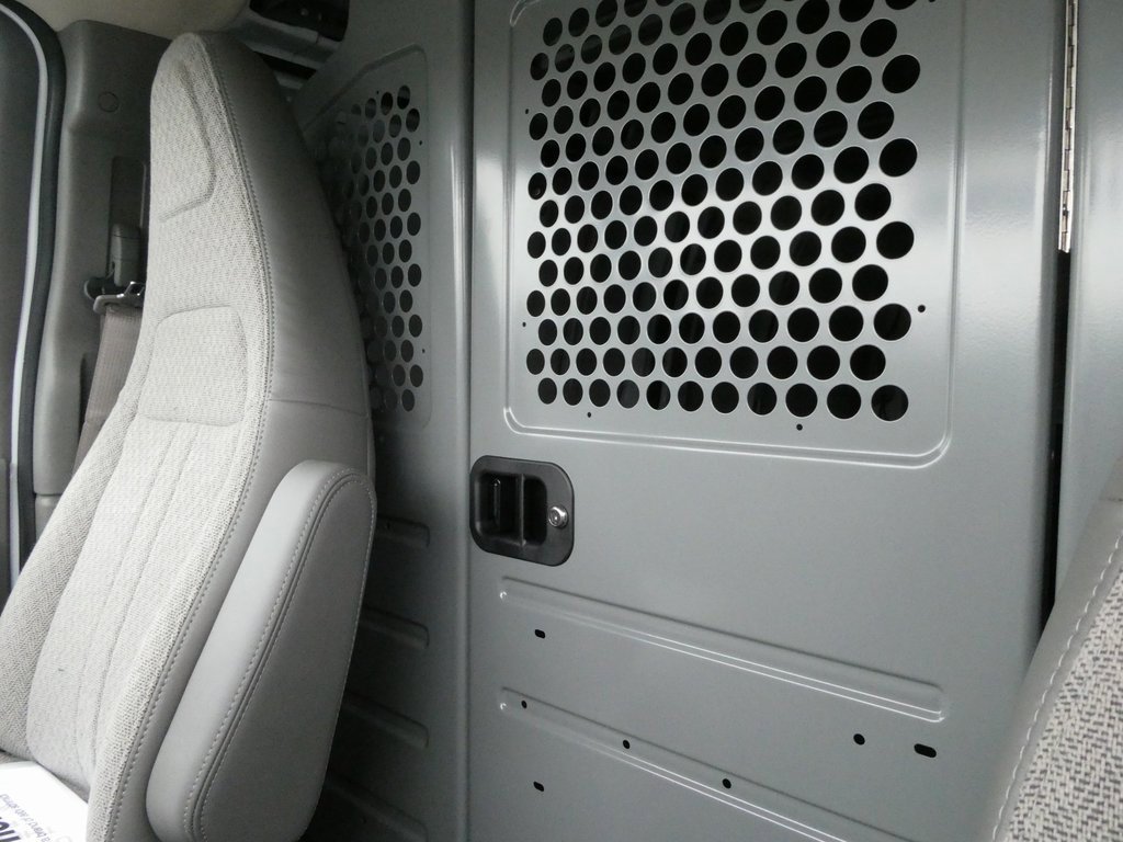 New 2025 GMC Savana 3500 w/ Driver Convenience Package image 37