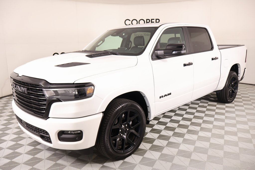 Used 2025 RAM 1500 Laramie w/ Night Edition image 11