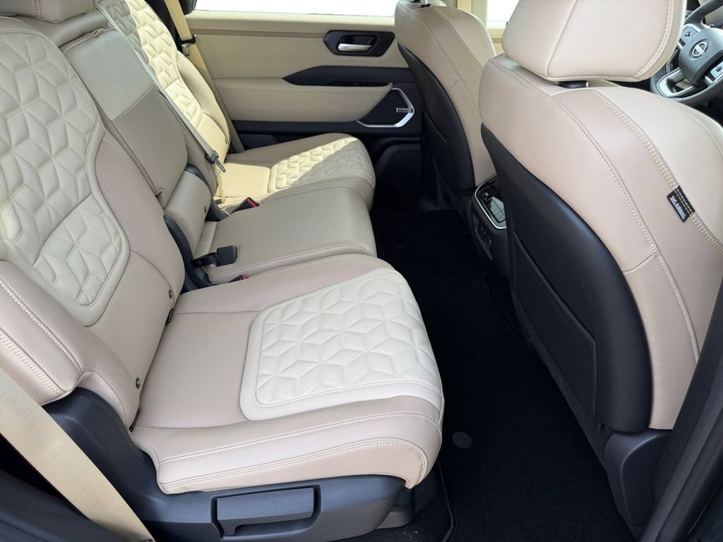 New 2026 Nissan Armada Platinum AWD/4WD image 17