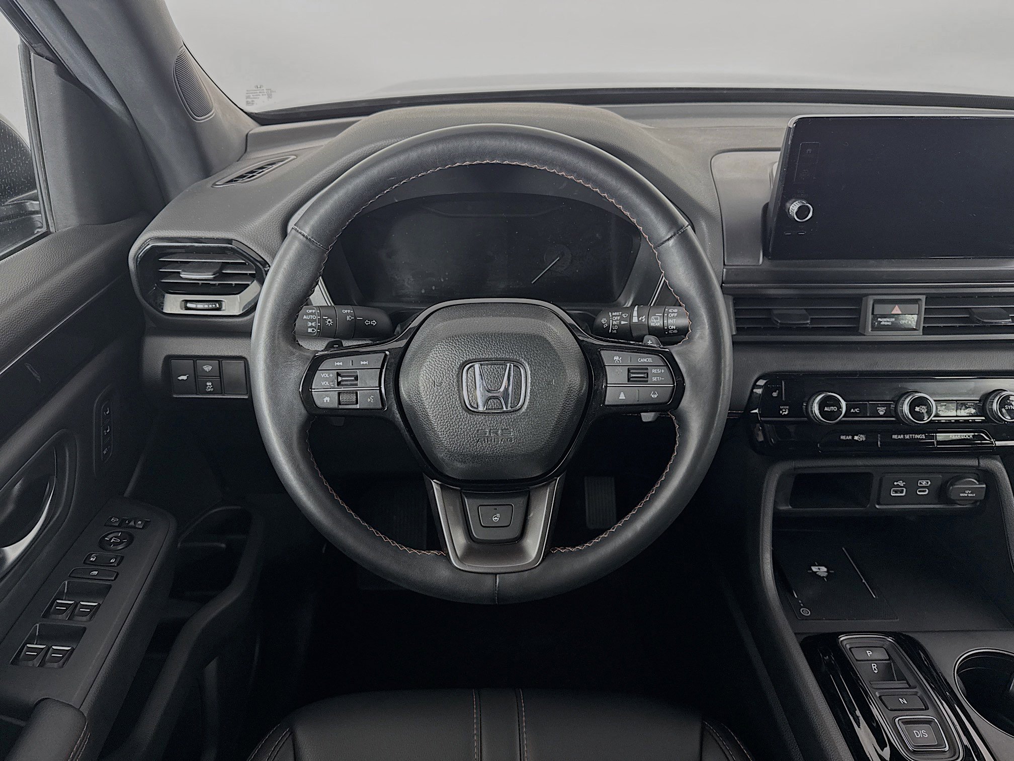 Certified 2025 Honda Pilot TrailSport image 22