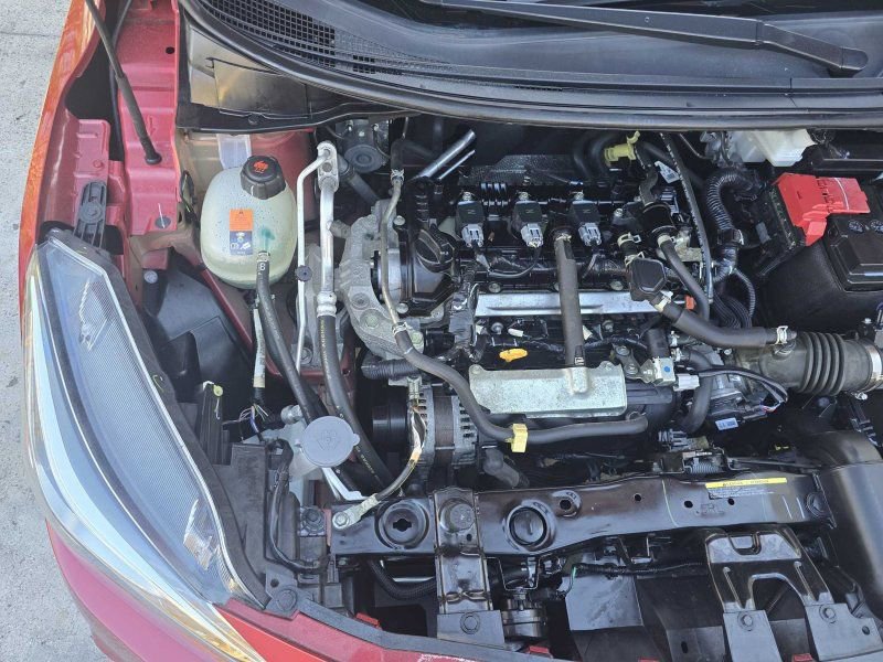 Used 2021 Nissan Versa SV image 37