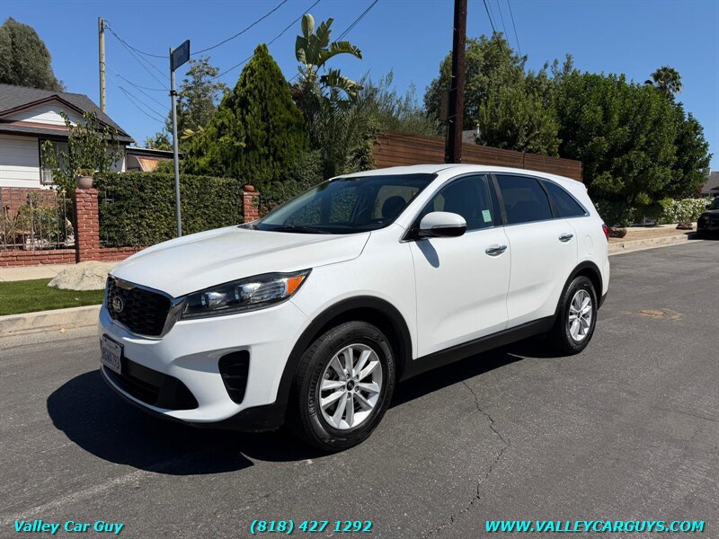 Used 2019 Kia Sorento FWD image 1