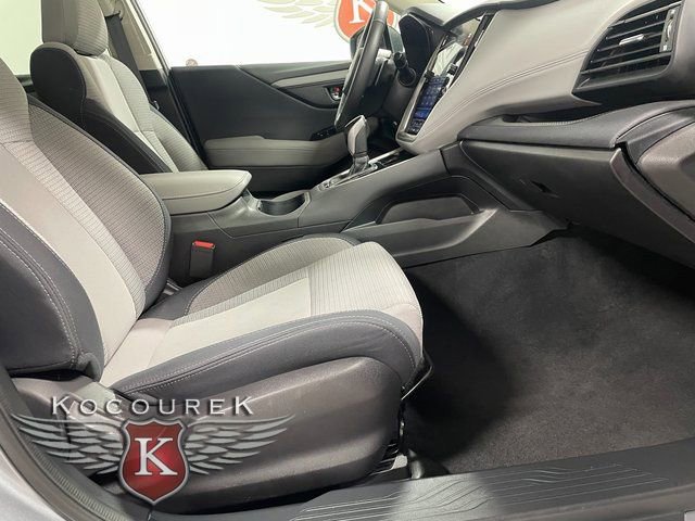 Used 2025 Subaru Outback Premium image 23