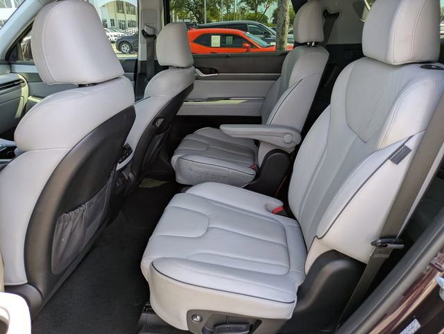 Used 2024 Hyundai Palisade SEL w/ Premium Package AWD/4WD image 11