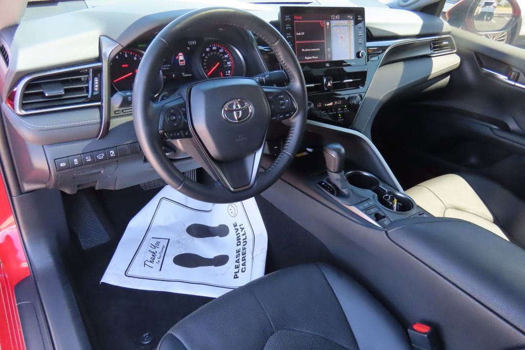Certified 2022 Toyota Camry XSE image 9
