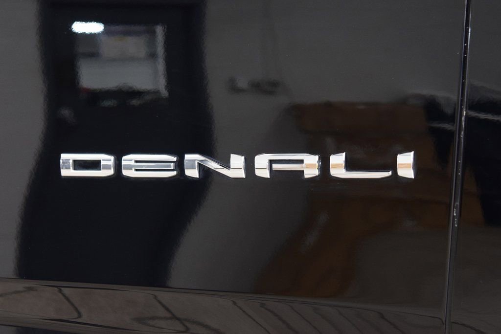 Used 2024 GMC Yukon XL Denali w/ Max Trailering Package image 17