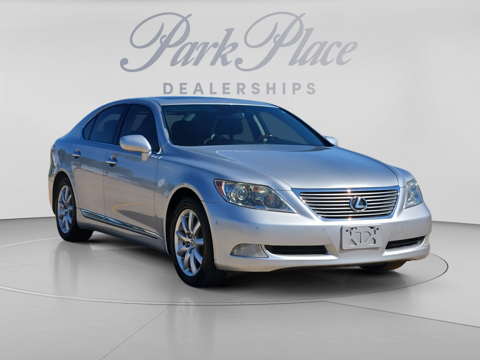 Used 2009 Lexus LS 460 RWD image 4