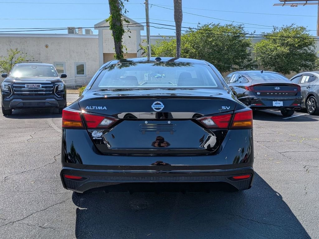 Used 2022 Nissan Altima 2.5 SV image 7