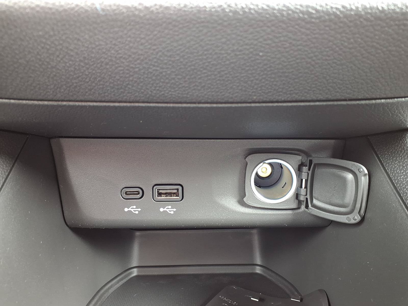 New 2026 Buick Envista Preferred FWD image 6