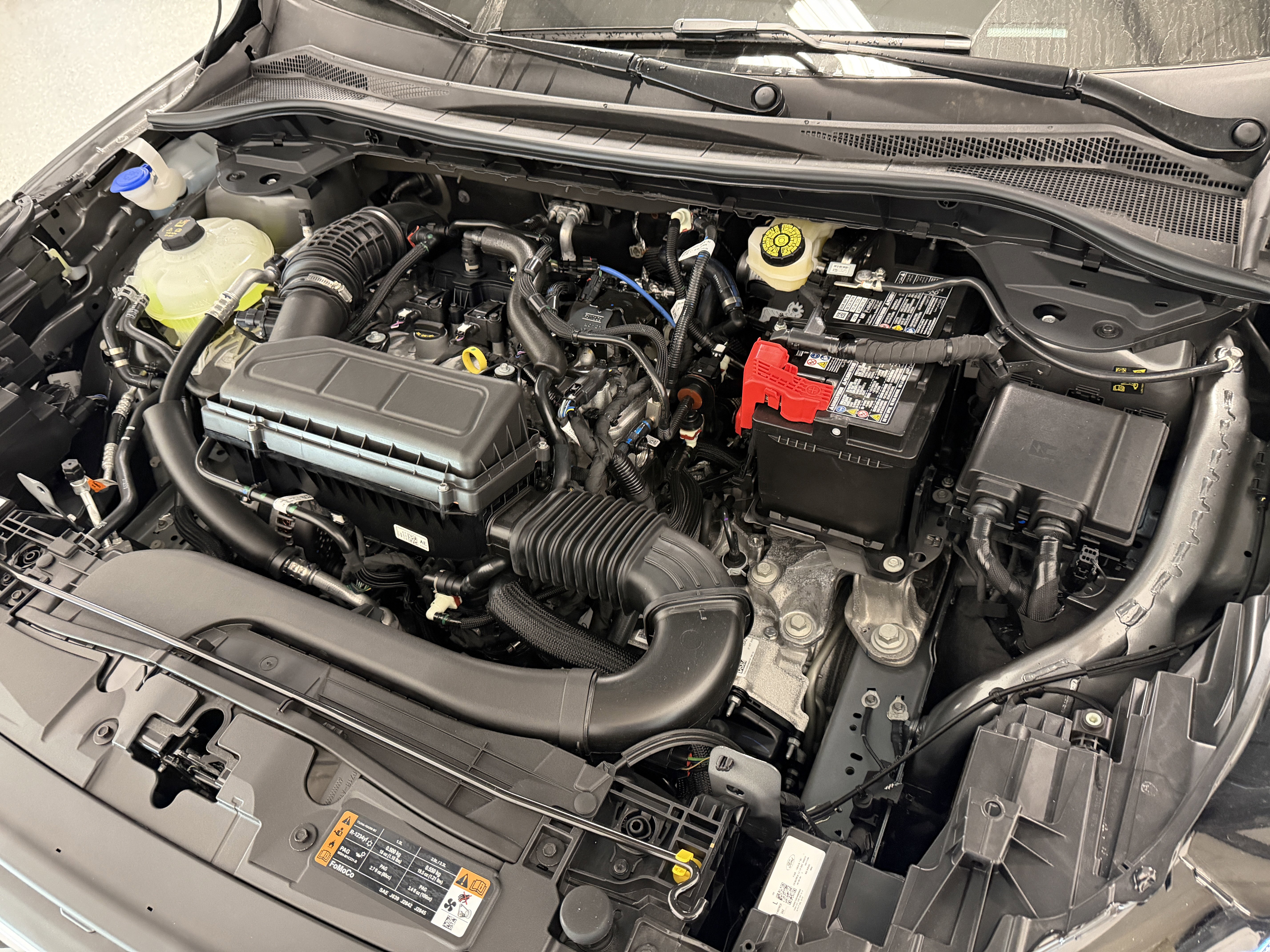 New 2026 Ford Escape ST-Line w/ Tech Pack #1 image 32