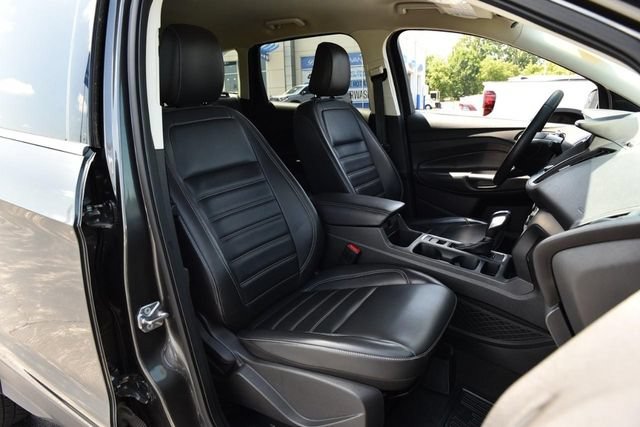 Used 2019 Ford Escape SEL FWD image 19