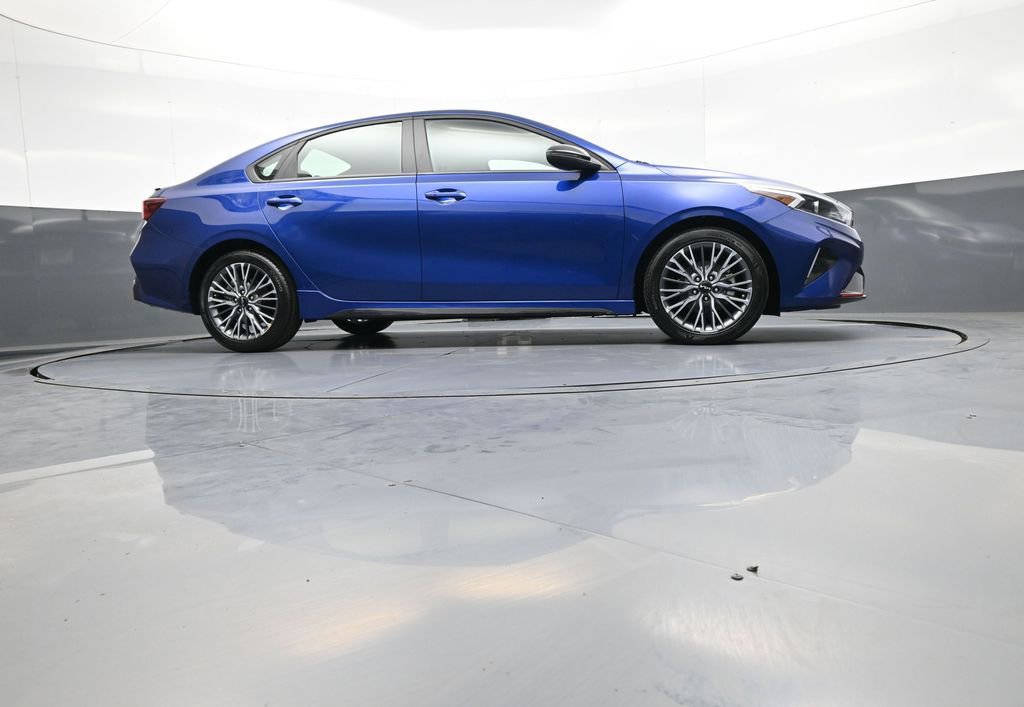 Certified 2024 Kia Forte GT-Line FWD image 27