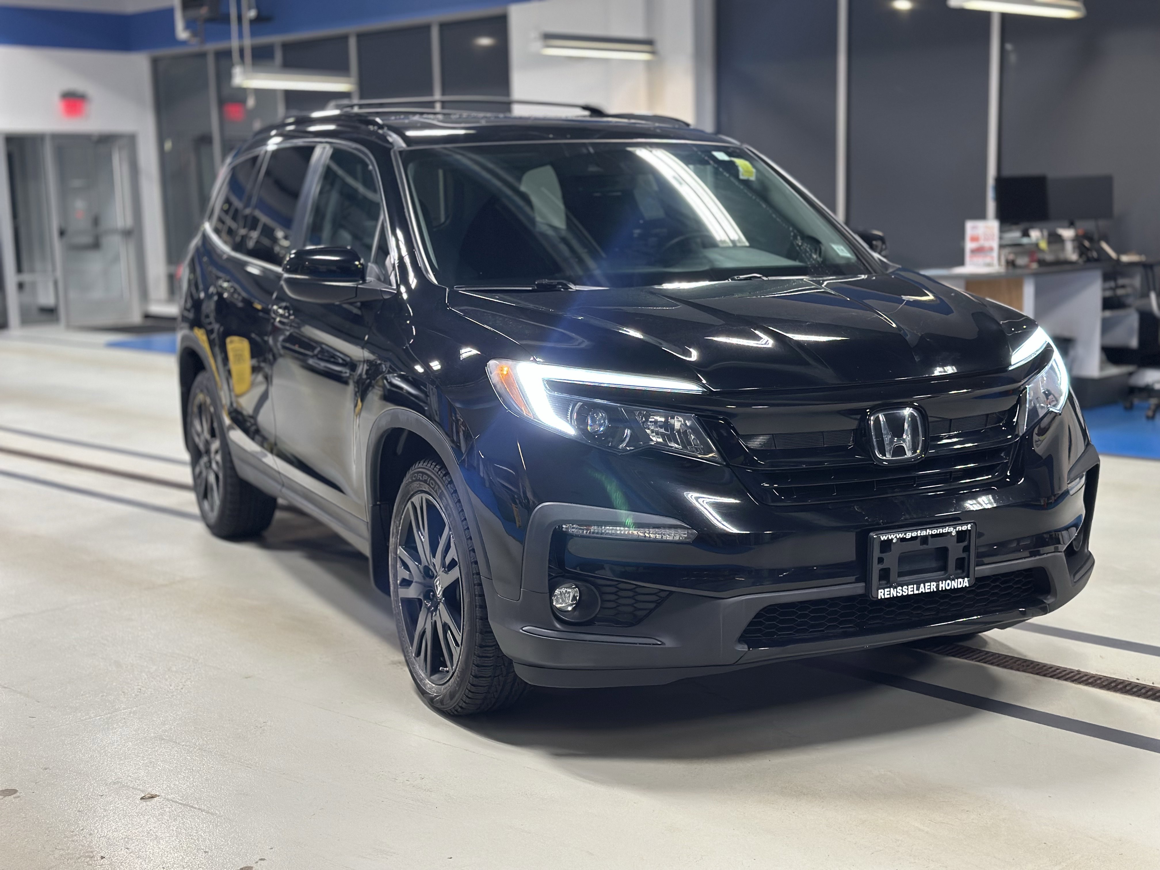 Used 2022 Honda Pilot Special Edition image 3