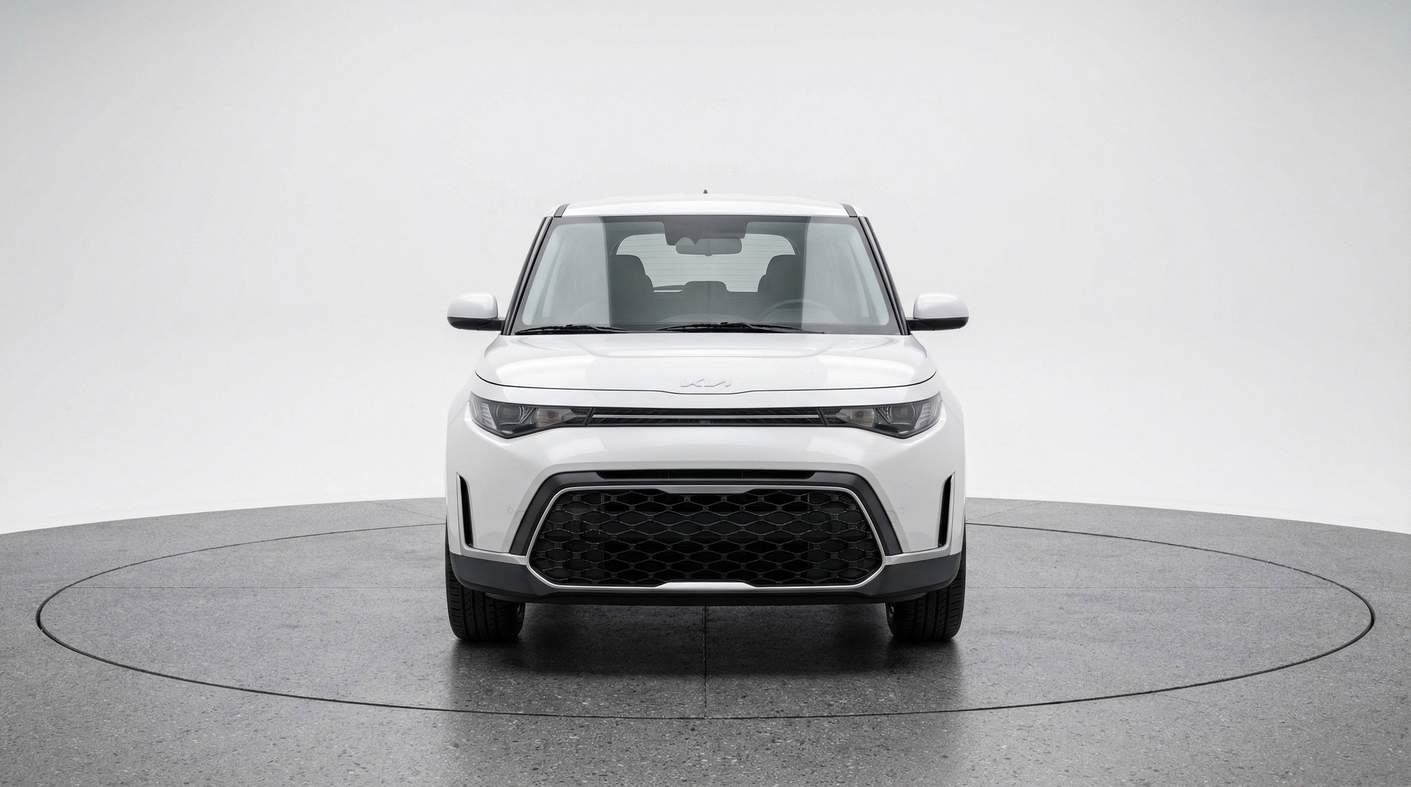 Used 2025 Kia Soul LX w/ LX Technology Package FWD image 2