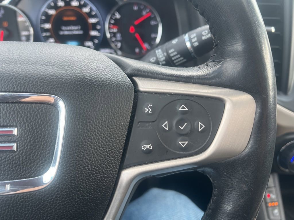 Used 2019 GMC Acadia Denali w/ Technology Package image 17