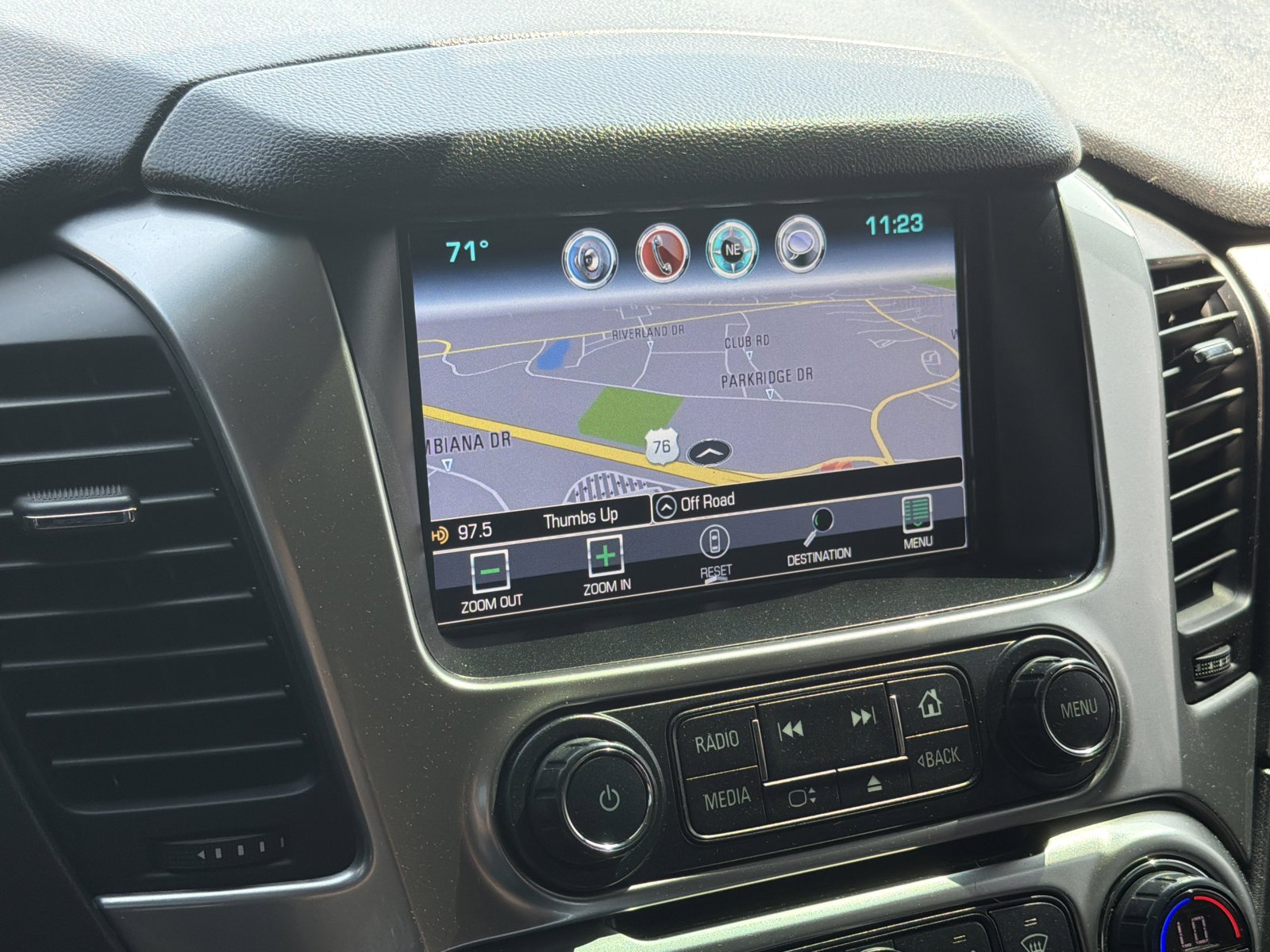 Used 2020 Chevrolet Tahoe LT AWD/4WD image 24