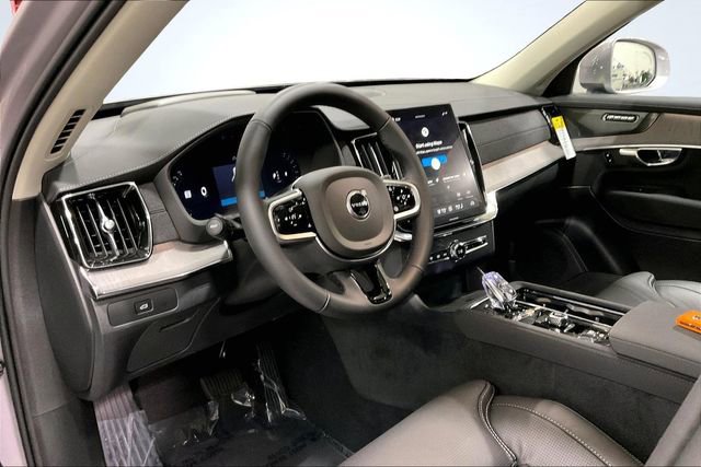New 2026 Volvo XC90 B6 Ultra w/ Protection Package image 8