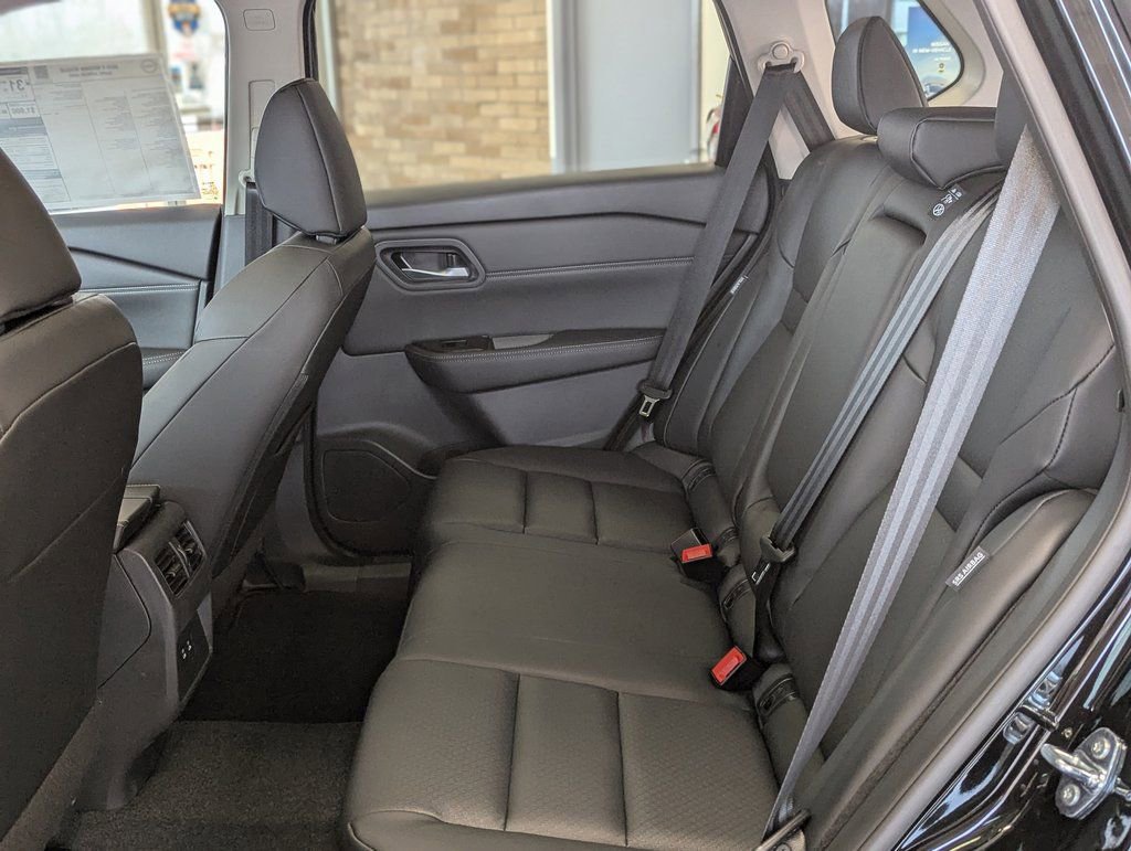 New 2026 Nissan Rogue Dark Armor image 23